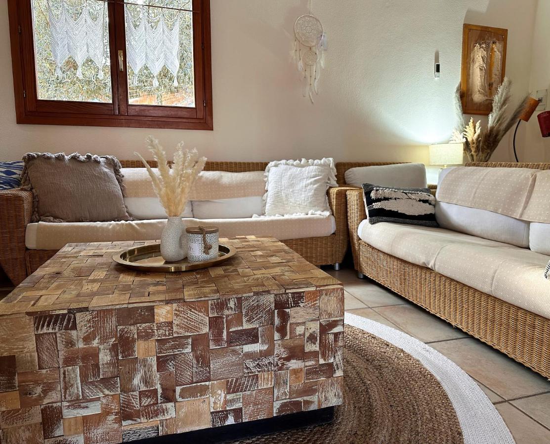 Villa Sanchez In Strandnahe Mit Pool, Jacuzzi, Klima, Wifi, Gas Bbq Santanyí Exterior foto